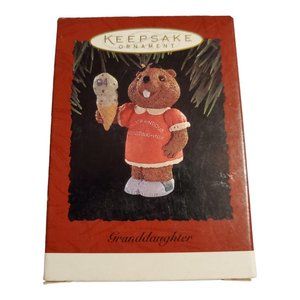1994 Hallmark Keepsake Ornament "Granddaughter" 